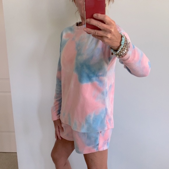 Cotton Candy Dreams Fleece 2 Piece Lounge Set - Picture 5 of 9